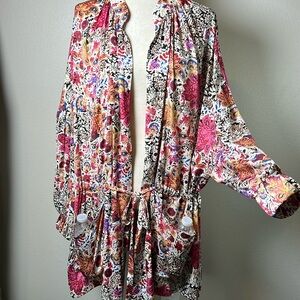 Intimately FREE PEOPLE Robe M Kimono Cover Up‎ Waist Tie Pockets Satin Oversized